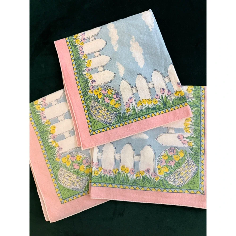 Vintage Pastel Garden Picnic Napkins Set‎ of 3 Pink Blue White Fence Floral 16in